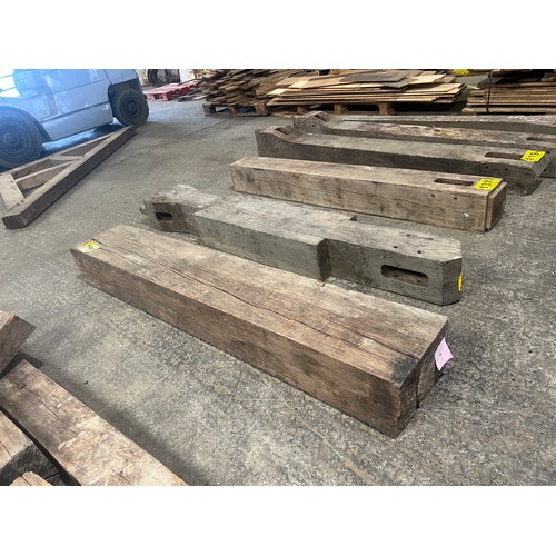 280 - Reclaimed oak beam 175x19x30.5