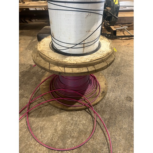 288 - Large wood cable reel
