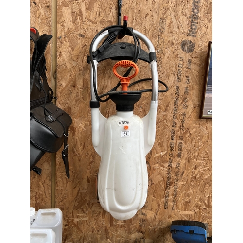 31 - Stihl pump spray...