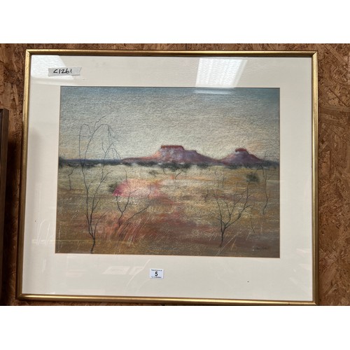 Lot 5         