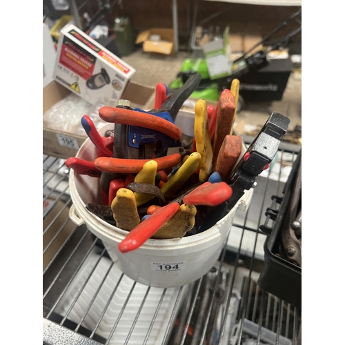 194 - tub of wire strippers