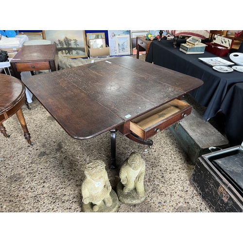 628 - drop leaf table