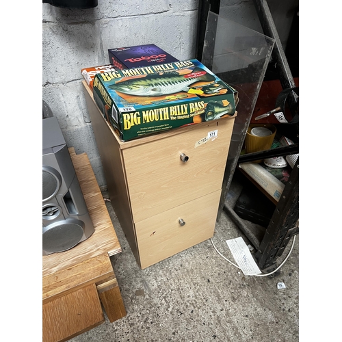 171 - 2 drawer filing cabinet