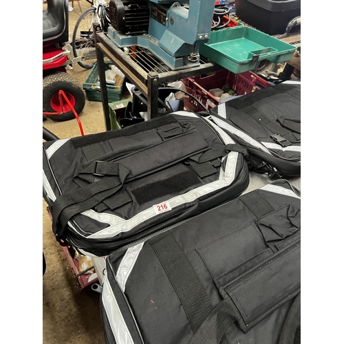 216 - holdall