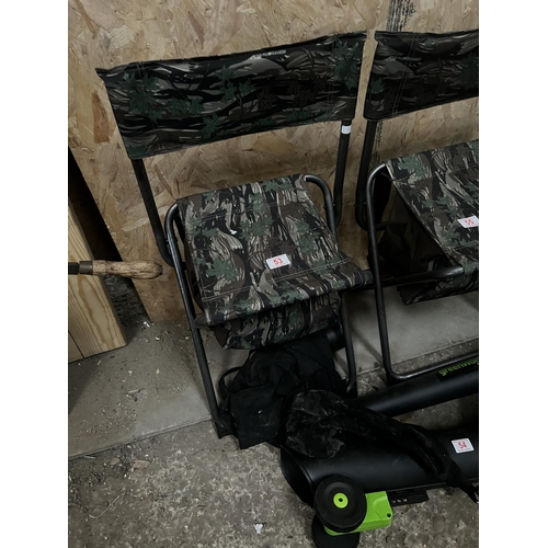 53 - Folding hunting - fishing = camping stool with storage