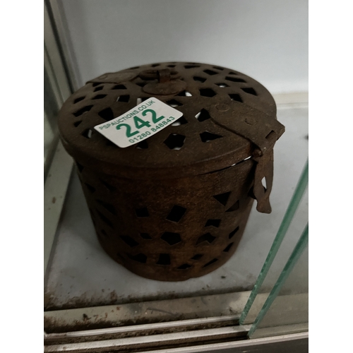 242 - 215 small pierced iron box