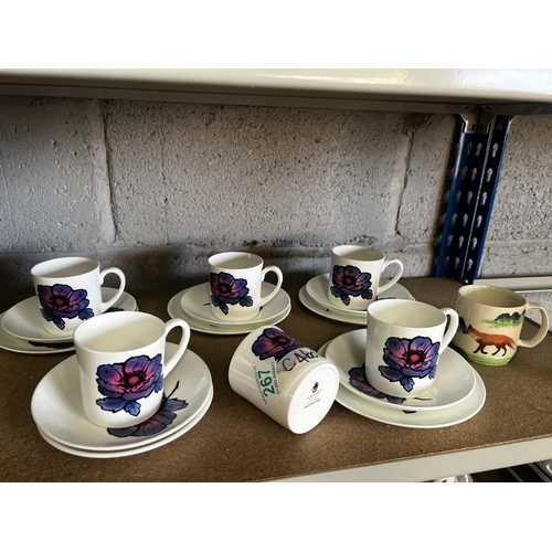 267 - Wedgewood cups and saucers