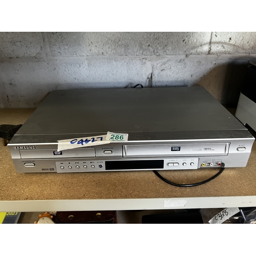 286 - Samsung dvd & vhs player