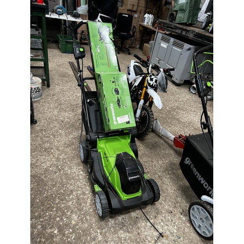 416 - battery mower + hedge trimmer