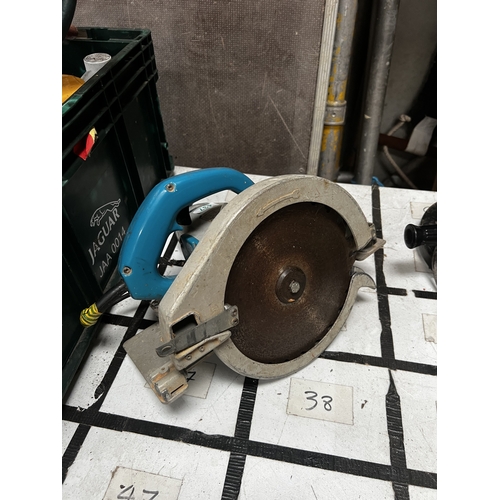 437 - Wolf circular saw