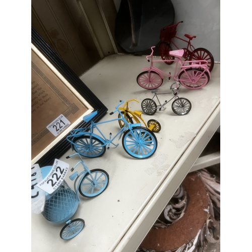 222 - x 6 metal ornamental bikes