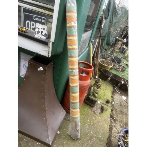 86 - 1960s canvas wind breaker