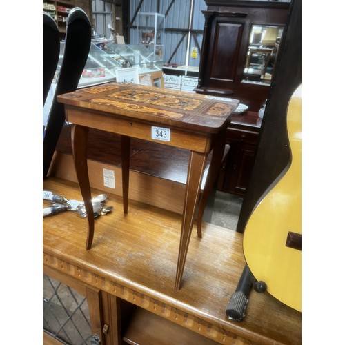 small musical table