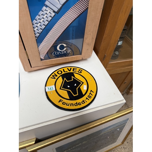 143 - Wolves sign