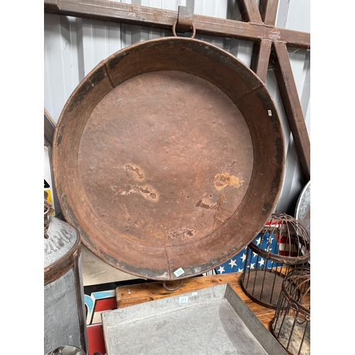 Lot 210       