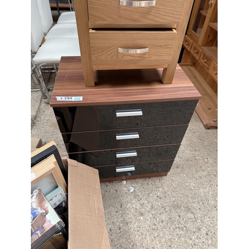 Lot 225       