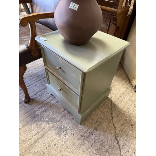 Lot 262       