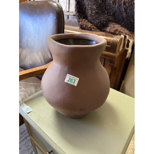 Lot 263       