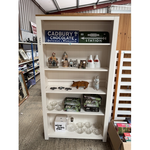 Lot 296       
