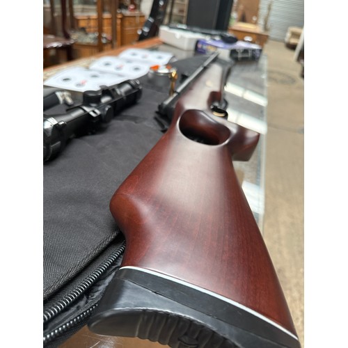 230 - SMK .22 rifle bag sights etc