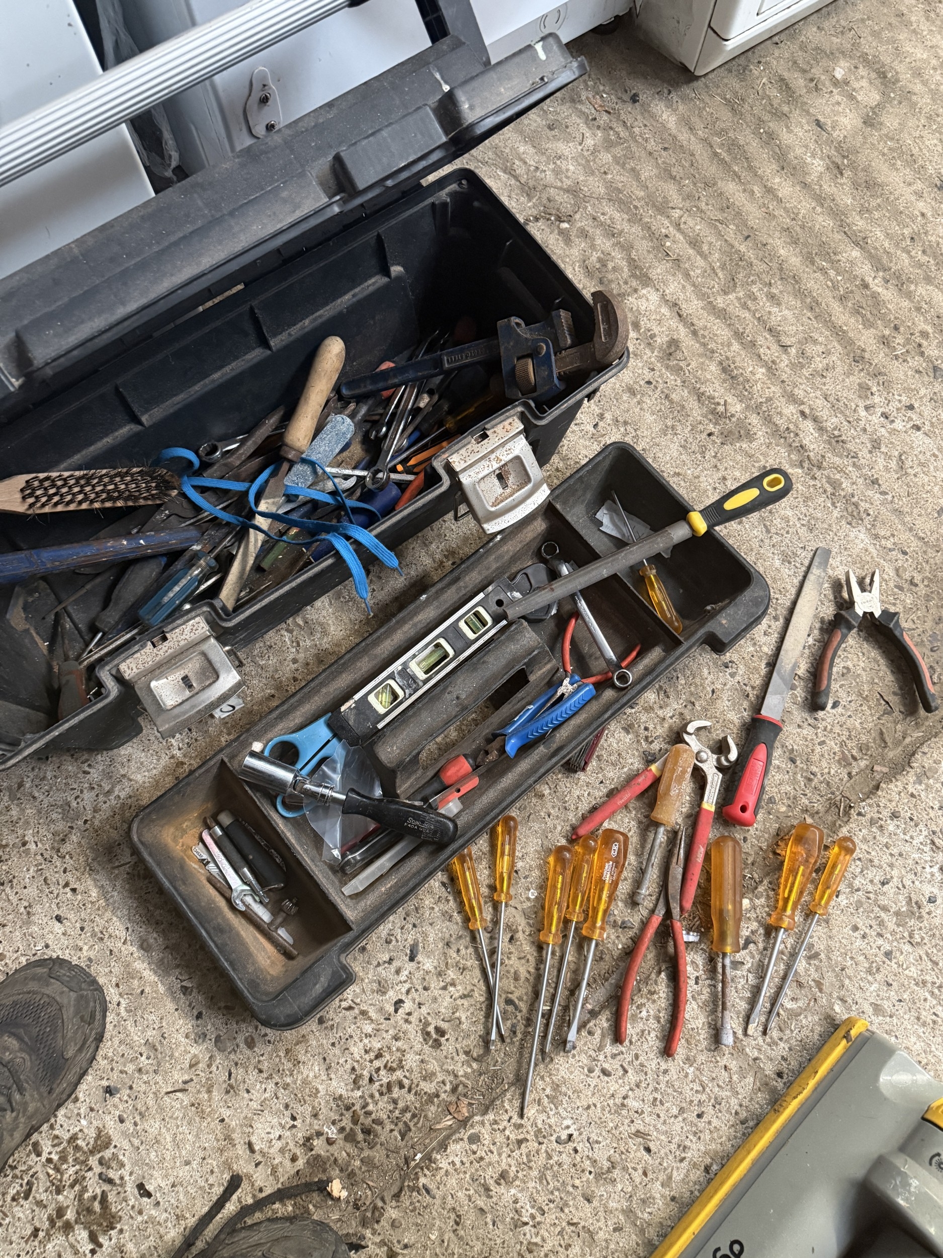 tool box & contents