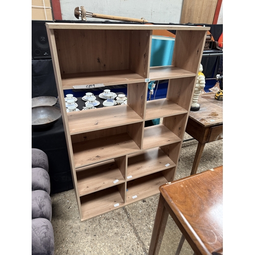 108 - multi shelf unit