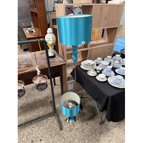 116 - standard lamp+ table lamp