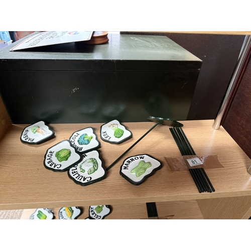 81 - x 6 metal vegetable signs