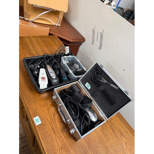 260 - hairdressing tools