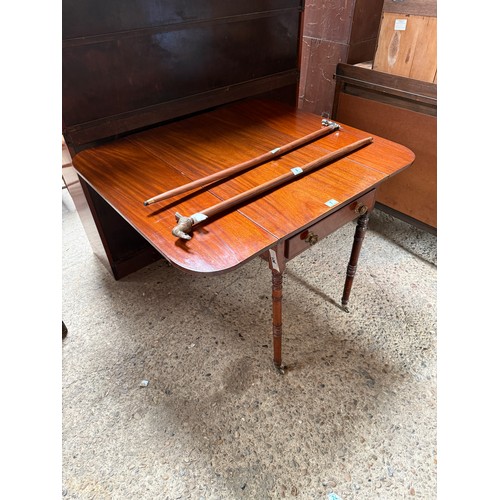 7 - vintage drop leaf table