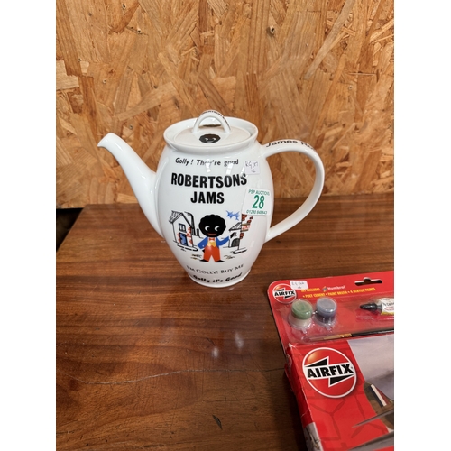 28 - Robertsons jam coffee pot