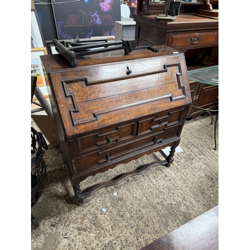 44 - bureau