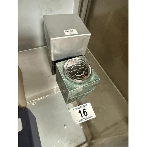 Lot 16        
