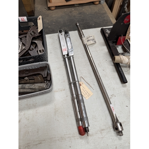 Lot 65        
