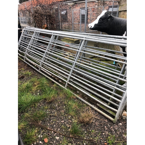 33a - 7 bar farm gate (as pictured)  galvanized 15ft long. complete with hinges