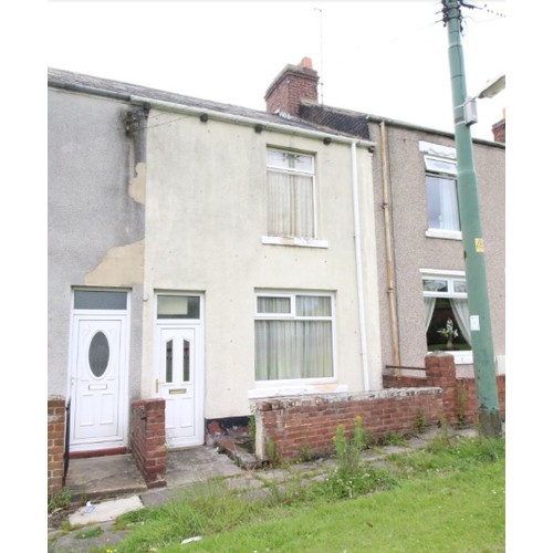 43 - Lot 43: 8 Gregory Terrace, Ferryhill, County Durham, DL17 8AAGuide Price: £40,000 +Freehold, two flo... 
