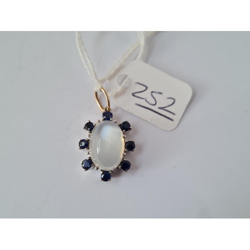 Lot 252       