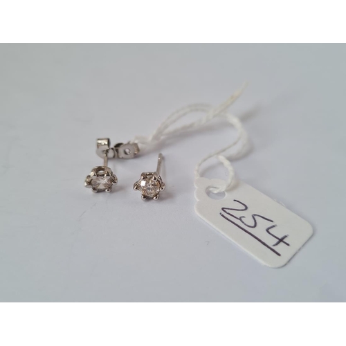 Lot 254       