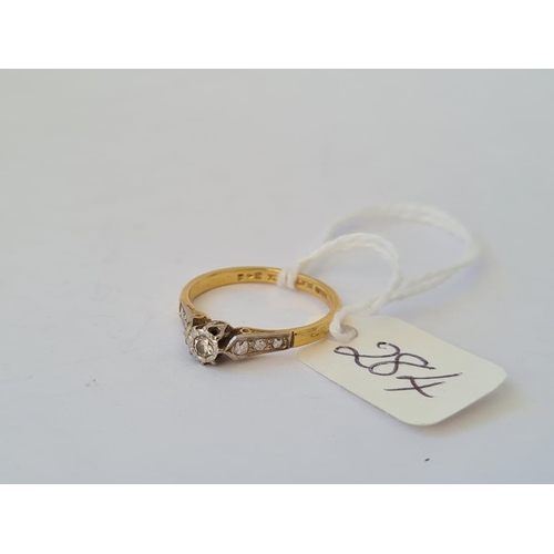 284 - Another similar solitaire diamond ring in 18ct gold size L 2.4g