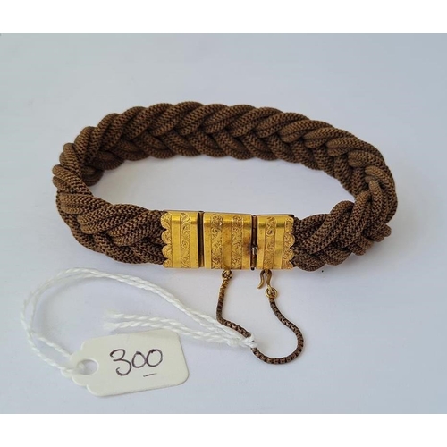 Lot 300       