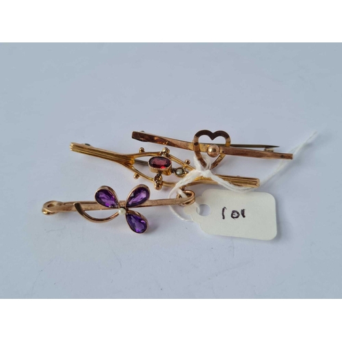 101 - Three bar brooches (1 X garnet 1X amethyst 1 X heart design) all 9ct - 5.5 gms