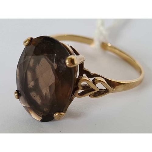 109 - A Smokey quartz ring 9ct size U - 3.4 gms