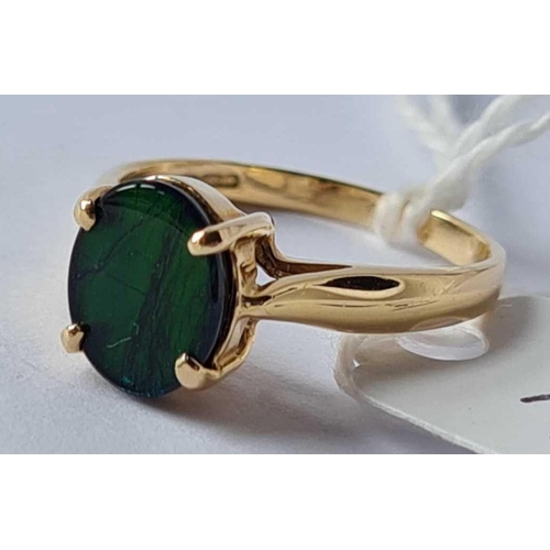 121 - Green coloured opal doublet ring set in 14ct yellow gold size L 2.5g inc