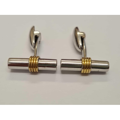11 - A PAIR OF SUPERB TWO COLOUR GOLD TUBULAR CUFFLINKS WITH TWO LARGE SAPPHIRES TO EACH END IN 18CT GOLD... 