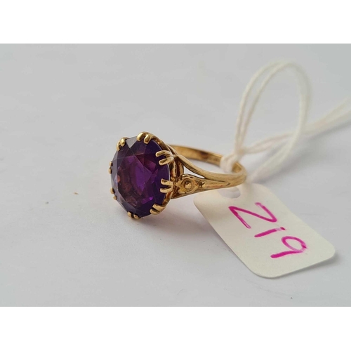 219 - A oval amethyst dress ring 9ct size J - 3.8 gms