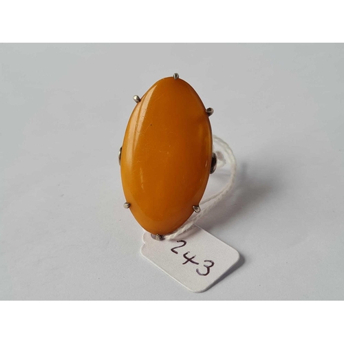 243 - A large vintage silver butterscotch amber ring size L - 6.2 gms