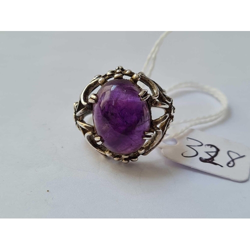 328 - A vintage silver cabochon amethyst Arts & Crafts ring size N 5.7g inc