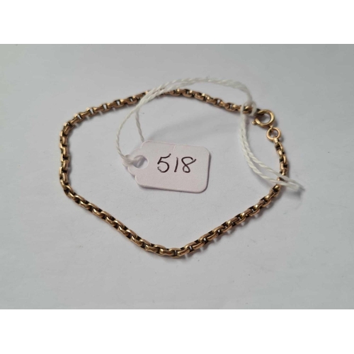 518 - A Belcher link 9ct bracelet 3.3g