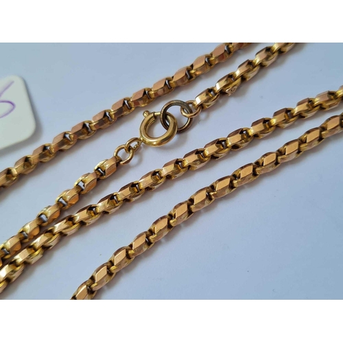 555 - A rose gold fancy link neck chain 16 inches - 9.4 gms