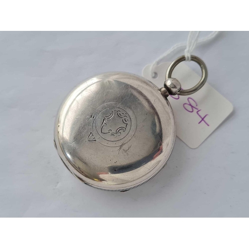 584 - A gents silver pocket watch 